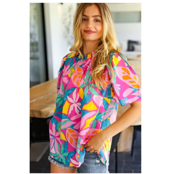 "The Shay" Pink Tropical Print Mock Neck Top - Picture 3 of 3